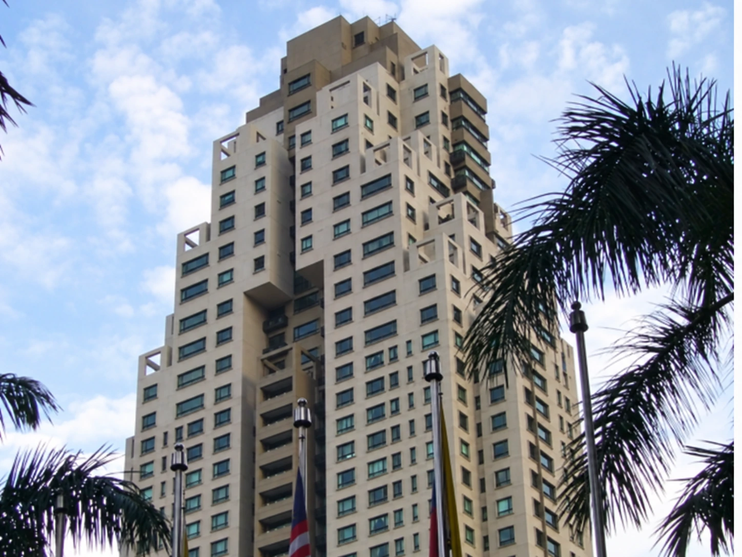 The Capsquare Residences — property photo 1