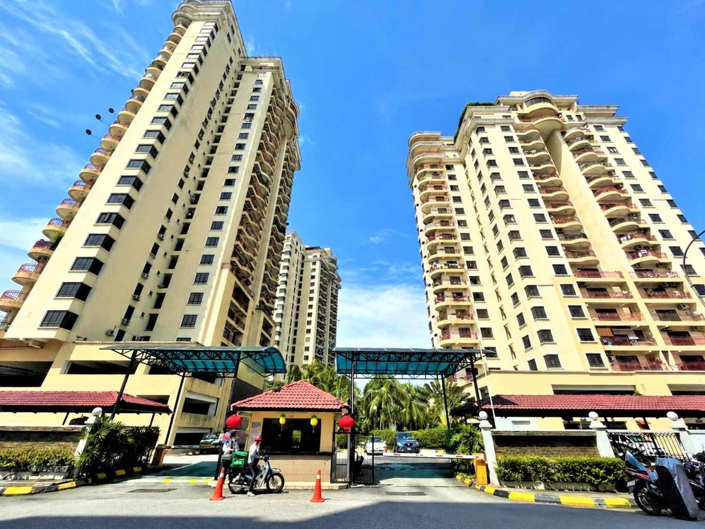Abadi Villa Condo — property photo 1