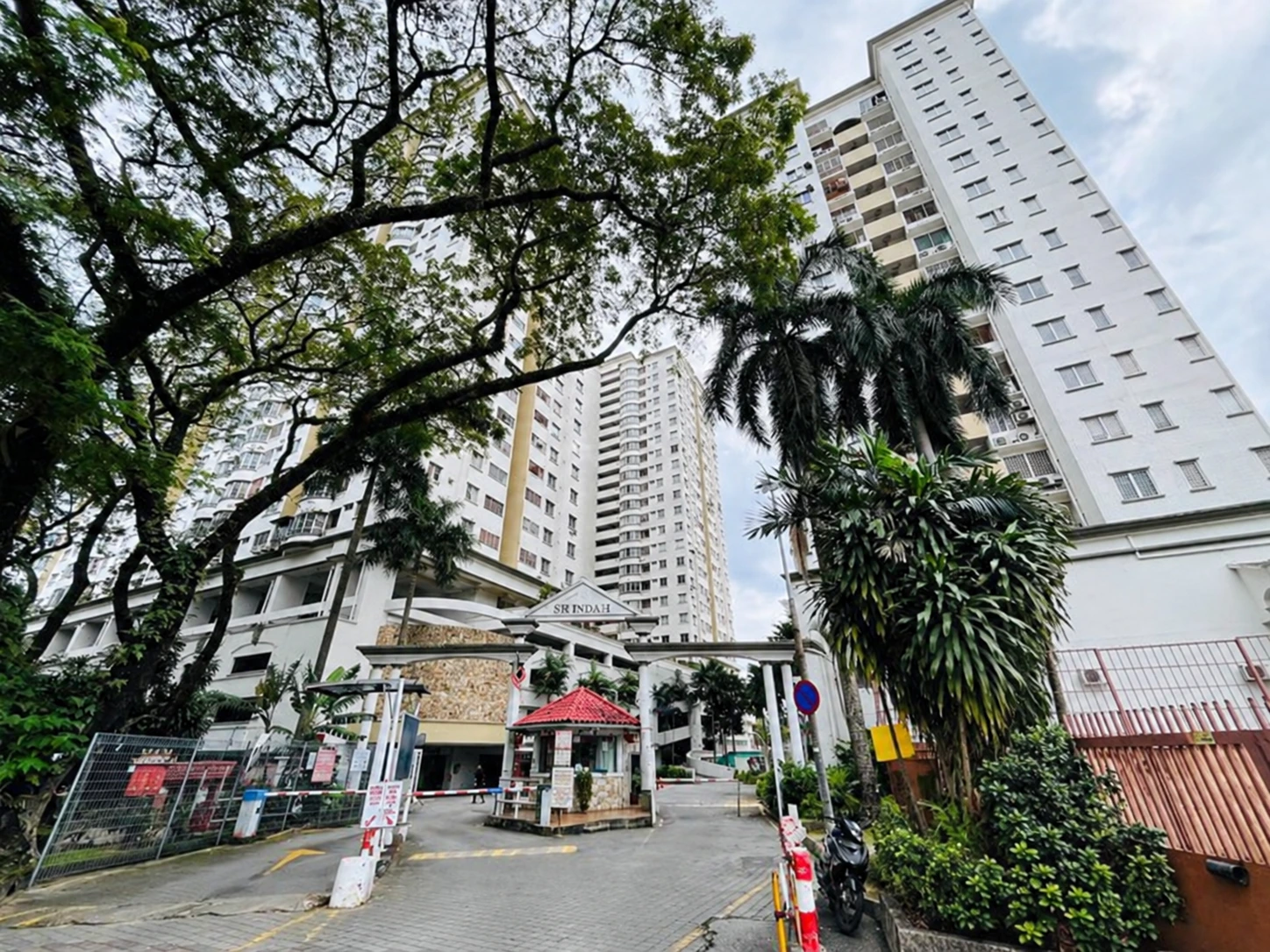 Sri Intan Condo 1 — property photo 1