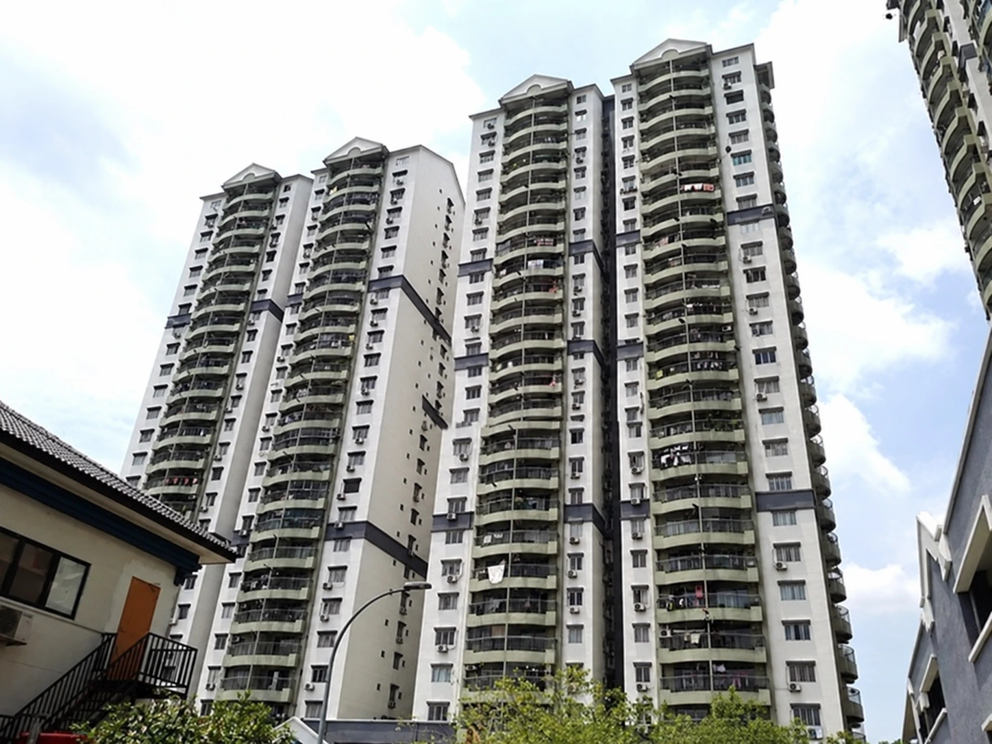 Pandan Ville Condominium — property photo 1