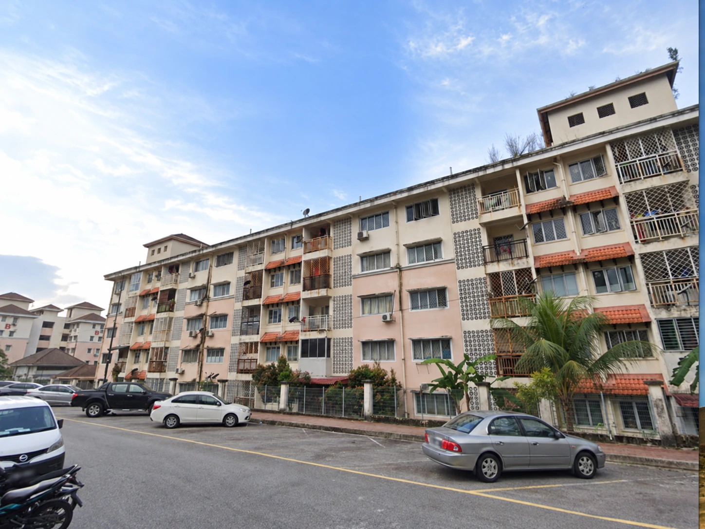 Desa Mutiara — property photo 1