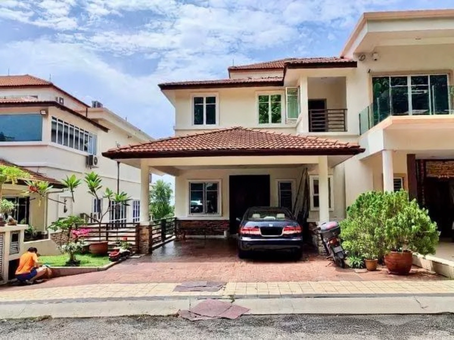 Semi-D house @ Taman Tan Yew Lai — property photo 1