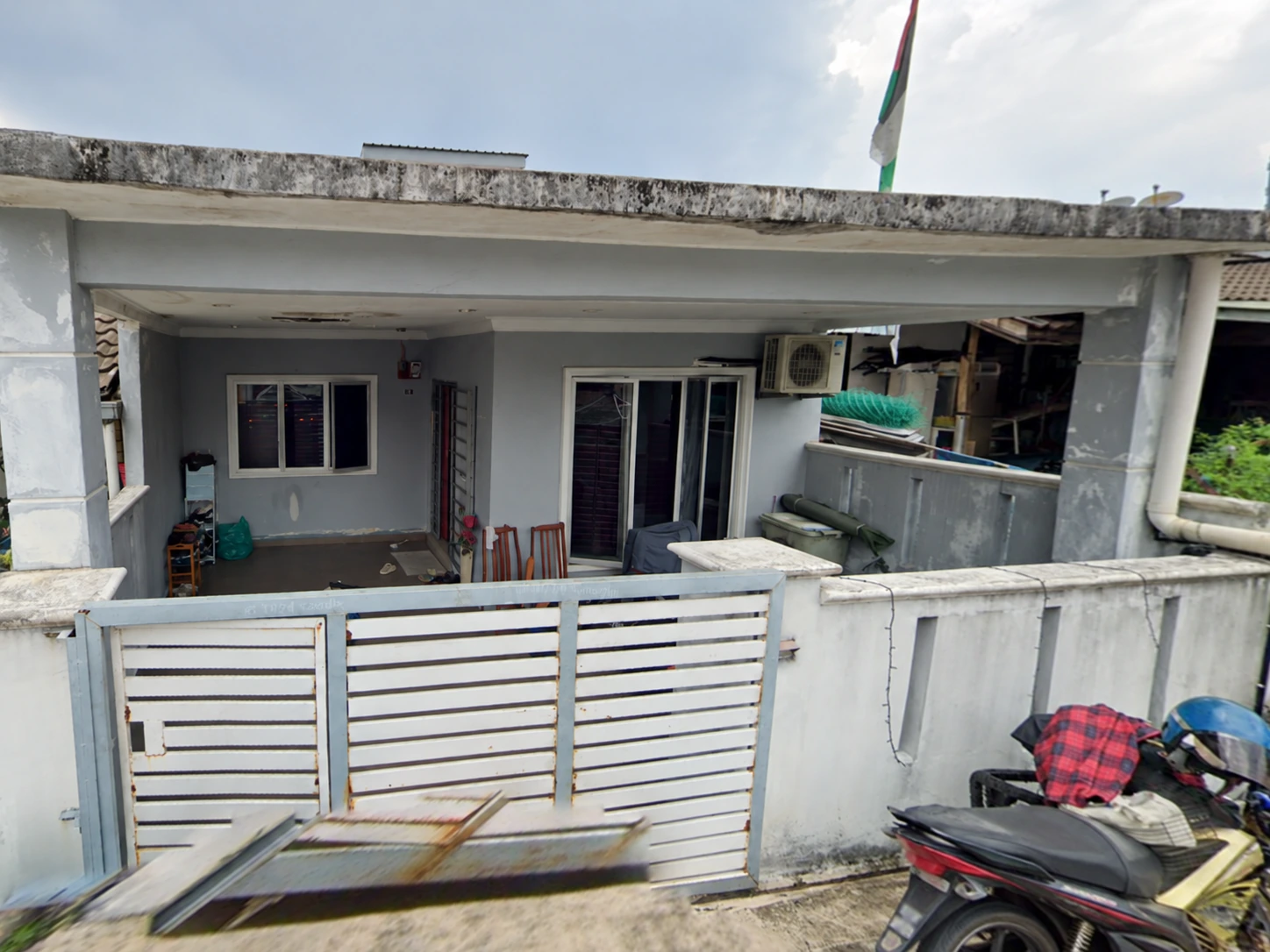1 Storey Terrace House — property photo 1