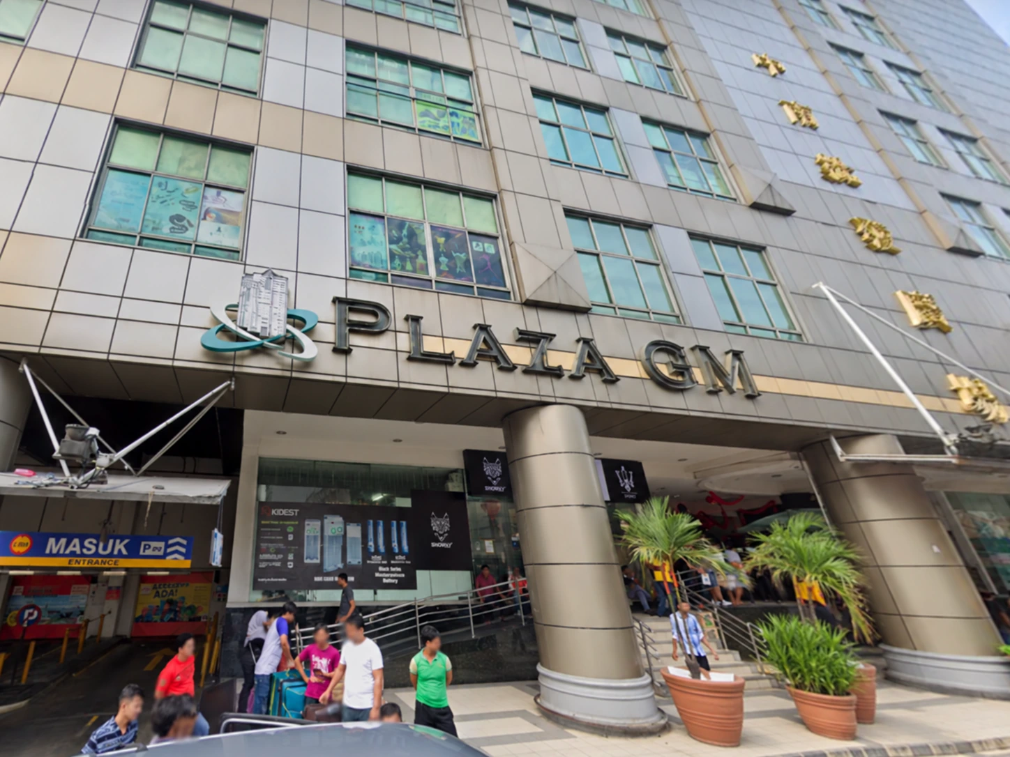 Plaza GM — property photo 1