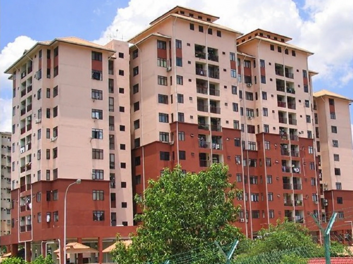 Shamelin Bestari Condominium — property photo 1
