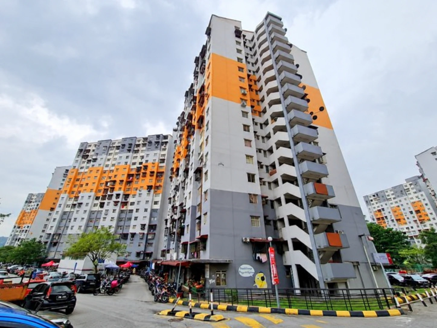 Sri Penara Apartment — property photo 1