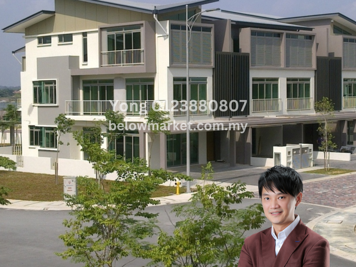No. 8, Jalan Barat 5, D'Island Residence, 47100 Puchong, Selangor